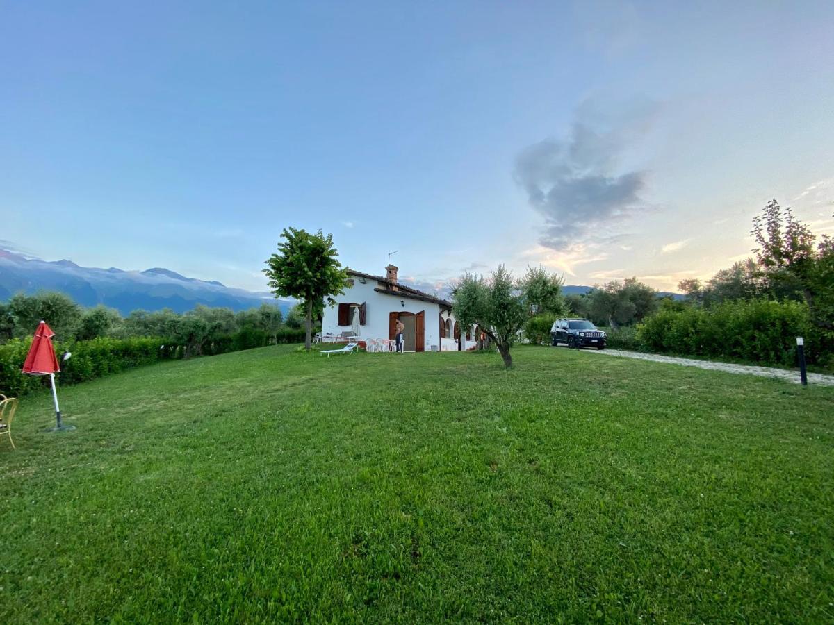 La Casetta Di Trignano Isola del Gran Sasso d'Italia Bagian luar foto