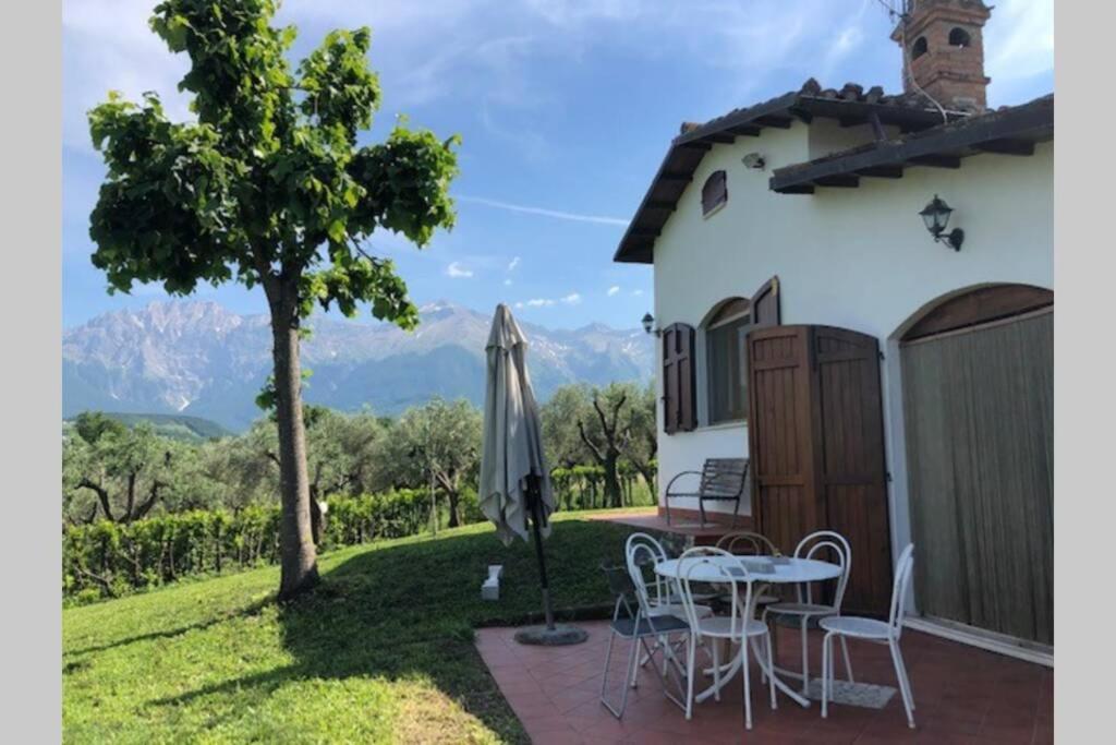 La Casetta Di Trignano Isola del Gran Sasso d'Italia Bagian luar foto